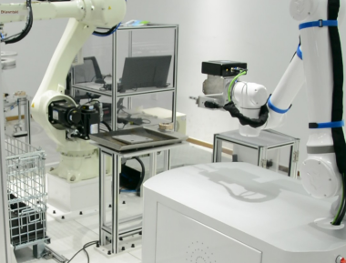 A hibrid robotok rugalmas alkalmazási esete a precíziós gyártási folyamatban