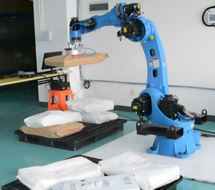 A FUWEI intelligens robot nélküli robotja és raklapok alkalmazása az elektronikai gyártás és az otthoni bútorok iparágakban